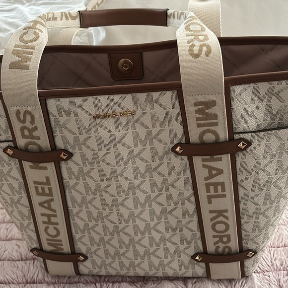 NWT MICHAEL KORS MAEVE VANILLA/LUGG  LG OPEN TOTE BAG - Picture 4 of 7